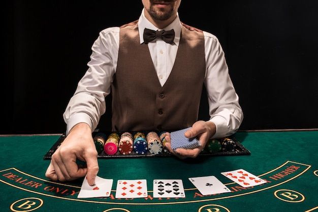 LuckyVegas پاکستان ریئل منی گیمز